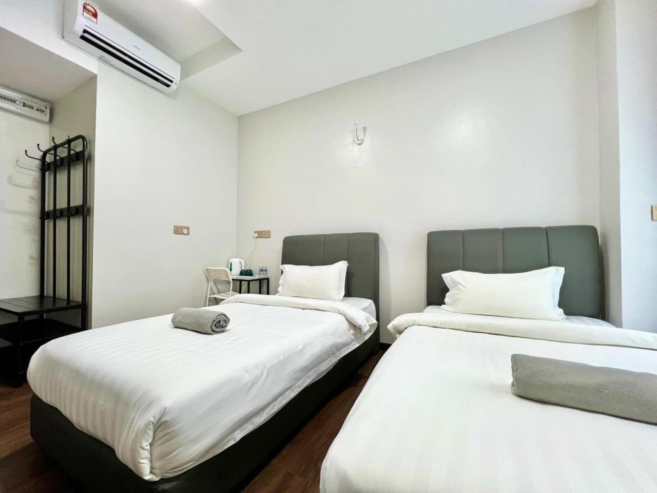 New Margo Hotel Kk Kota Kinabalu Exteriör bild